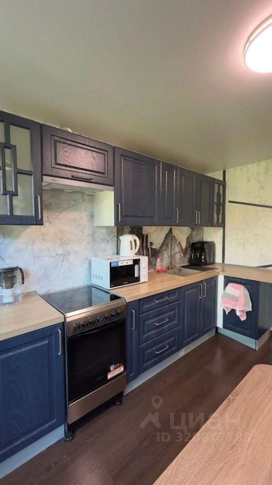 Продажа комнаты Коломяжский проспект, 12