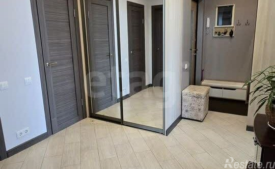 Продажа 3-комн квартиры на вторичном рынке Рыбацкий пр-кт,  д. 18,  к. 2