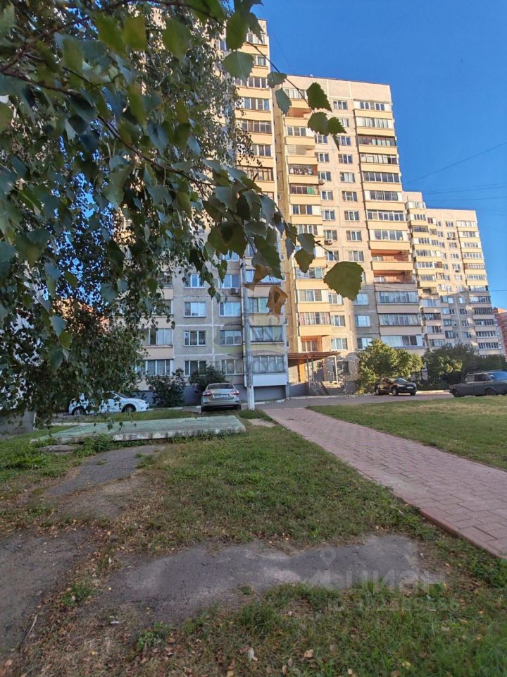 Продажа 2-комн квартиры на вторичном рынке Раменское, улица Приборостроителей, 1