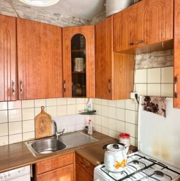 Продажа 3-комн квартиры на вторичном рынке Ухтомская улица,  д. 9