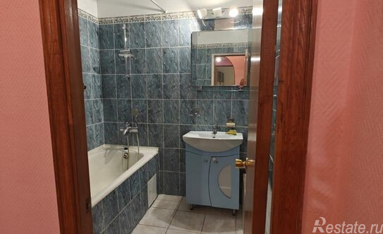 Продажа 2-комн квартиры на вторичном рынке Фрунзенская набережная