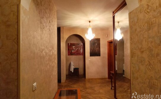 Продажа 4-комн квартиры на вторичном рынке ул Привольная,  д. 25