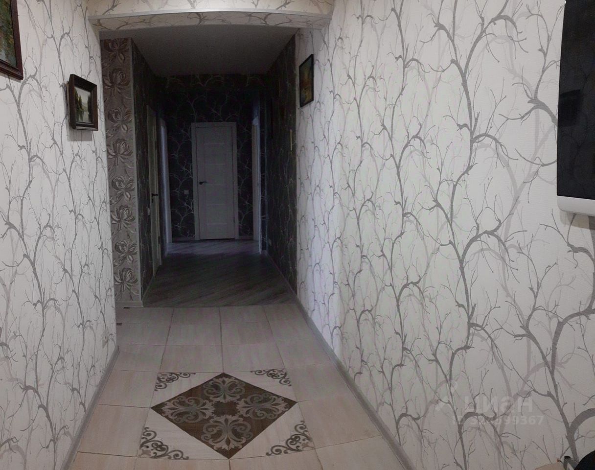 Продажа 2-комн квартиры на вторичном рынке улица Генерала Донскова, 8