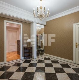 Продажа 3-комн квартиры на вторичном рынке Климентовский пер,  д. 2