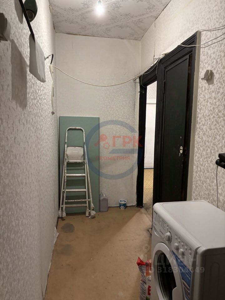 Продажа 2-комн квартиры на вторичном рынке Кутузовский проспект, 76