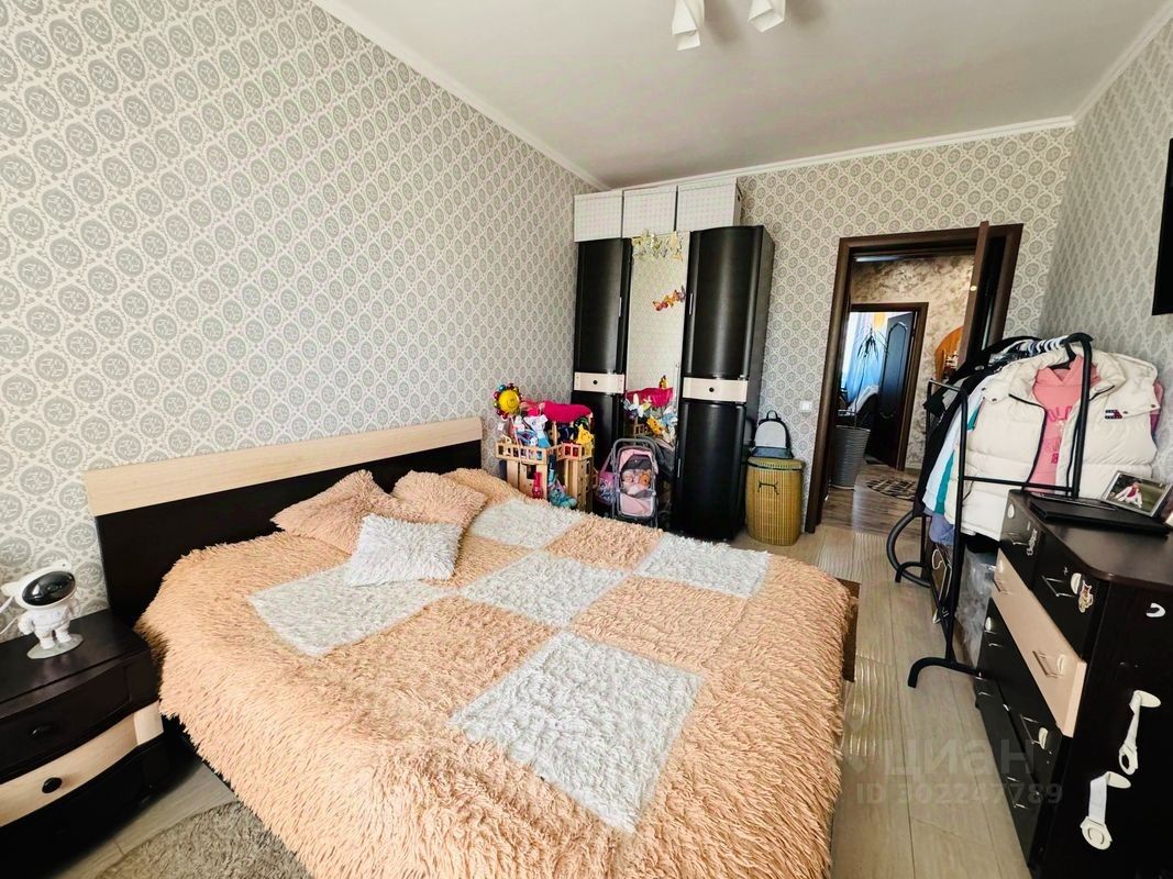 Продажа 3-комн квартиры на вторичном рынке пос. Реммаш, улица Институтская, 1