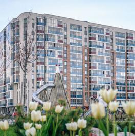 Продажа 1-комн квартиры на вторичном рынке Бугры п, Шекспира ул,  д. 1 к2