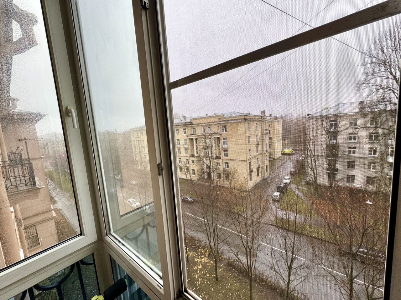 Продажа комнаты улица Стахановцев, 14к2