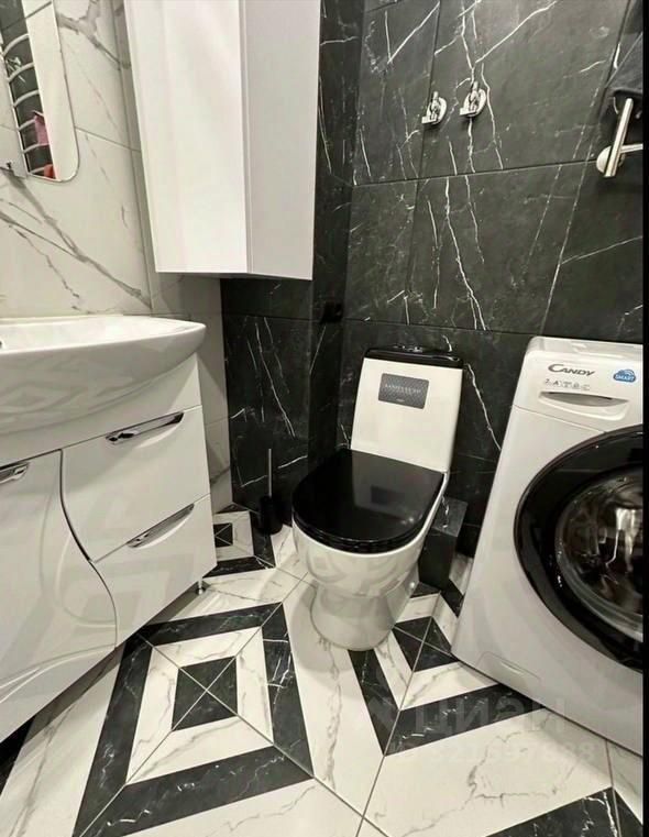 Аренда 1-комн квартиры на вторичном рынке улица Русановская, 11