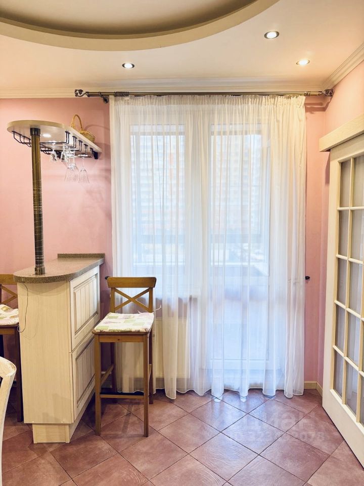 Аренда 3-комн квартиры на вторичном рынке улица Мельникова, 3к6