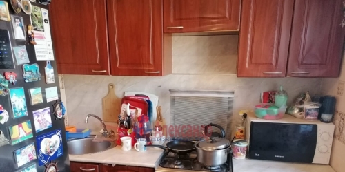 3-комн квартира Кронштадт г., Флотская ул. ,  д. 17