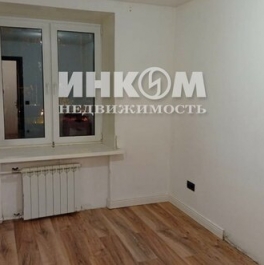 Продажа 2-комн квартиры на вторичном рынке улица Головачёва,  д. 13