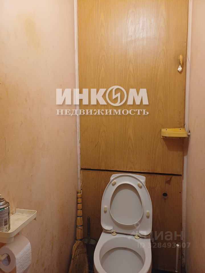 Продажа 1-комн квартиры на вторичном рынке Енисейская улица,  д. 26