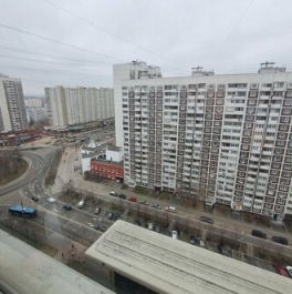 Продажа 2-комн квартиры на вторичном рынке Новомарьинская улица,  д. 18