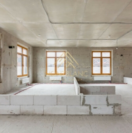 Продажа 3-комн квартиры на вторичном рынке Петровский пр-кт,  д. 11 к2