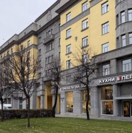 Продажа 4-комн квартиры на вторичном рынке Московский пр-кт,  д. 79