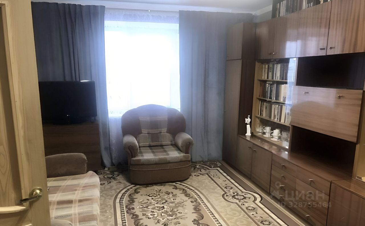 Продажа 2-комн квартиры на вторичном рынке Одинцово, улица Маршала Жукова, 29