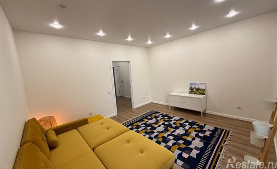 Продажа 2-комн квартиры на вторичном рынке Кушелевская дор,  д. 6 к1