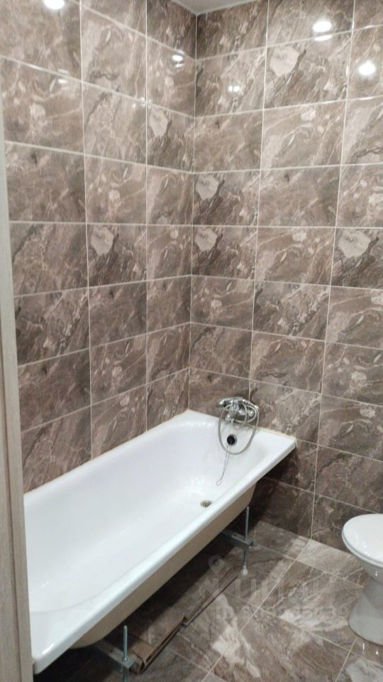 Продажа 1-комн квартиры на вторичном рынке Мосфильмовская улица, 98к1