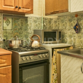 Продажа 3-комн квартиры на вторичном рынке 16-я линия,  д. 77