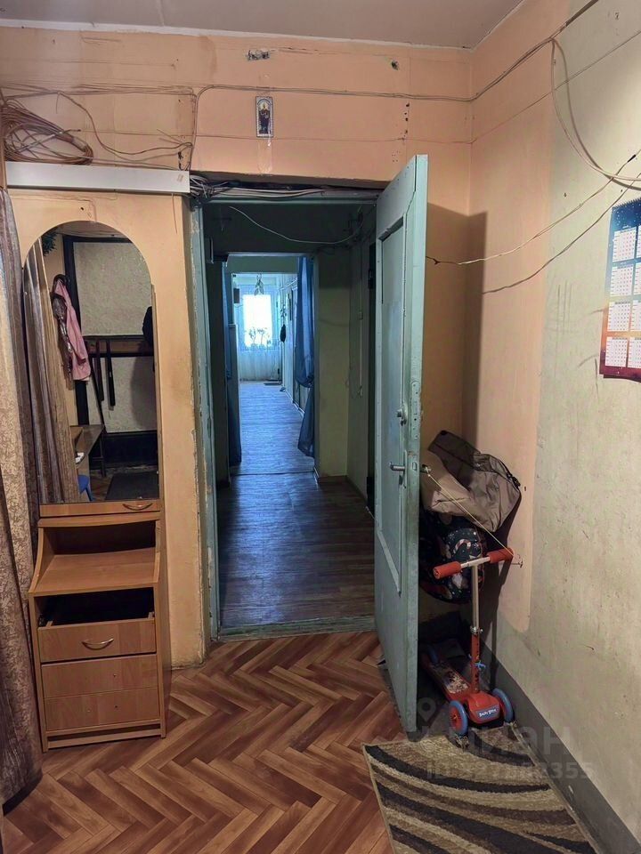 Продажа комнаты Горелово тер., улица Коммунаров, 118к1