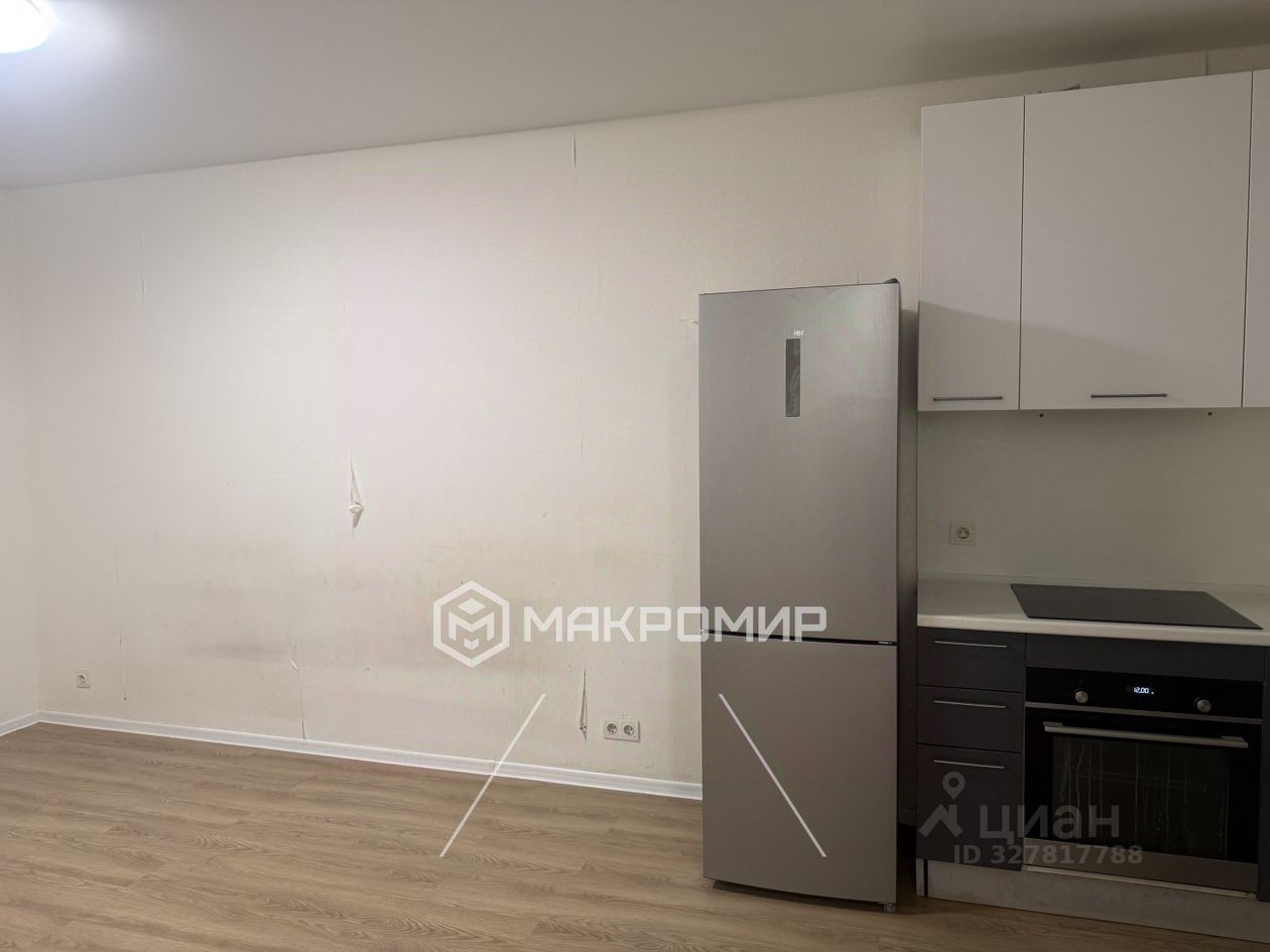 Продажа 2-комн квартиры на вторичном рынке Пригород Лесное мкр, Мисайлово пгт, улица Имени Л.И. Гоман, 8