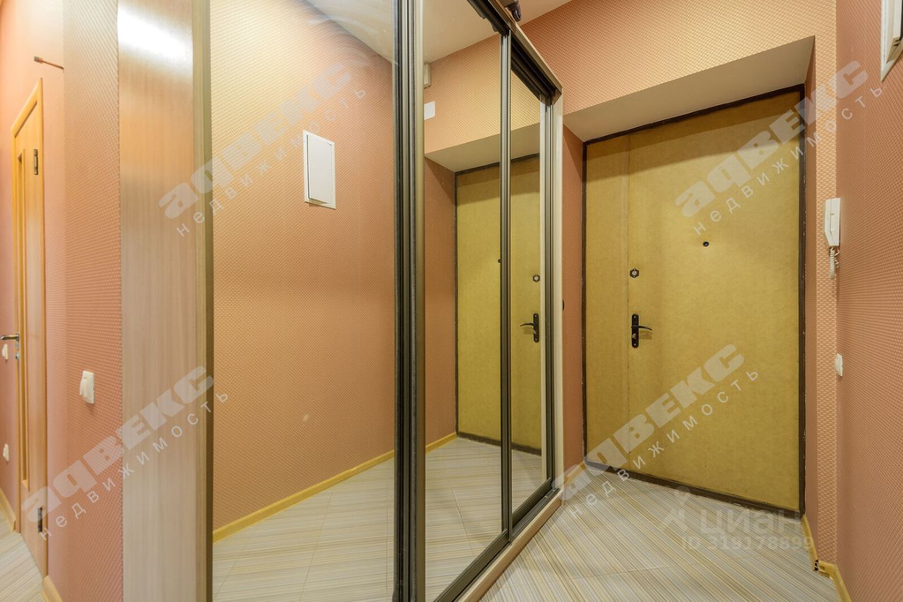 Продажа 2-комн квартиры на вторичном рынке Пушкин, Красносельское шоссе, 45