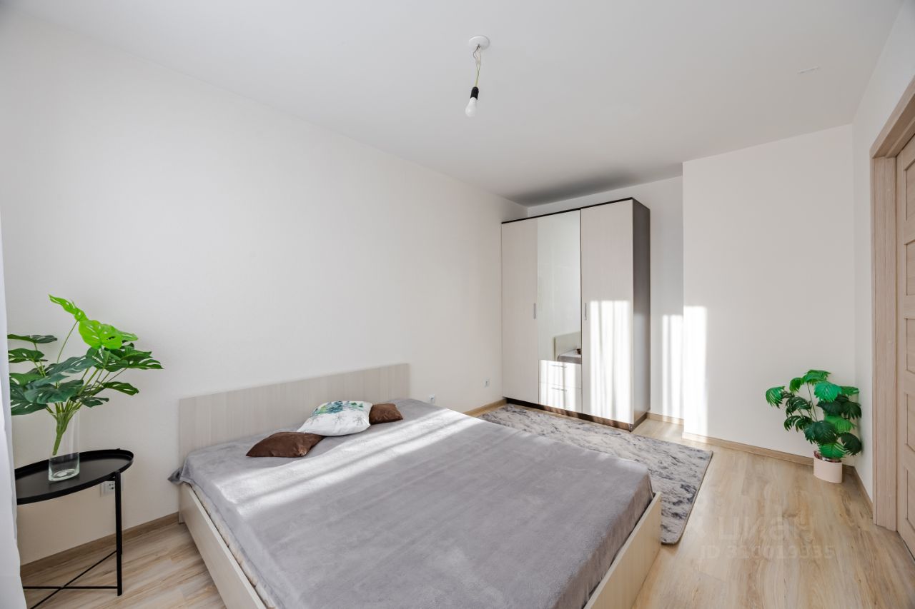 Аренда 1-комн квартиры на вторичном рынке Мурино, улица Шоссе в Лаврики, 68к3