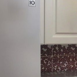 Продажа 2-комн квартиры на вторичном рынке Сабурово пгт, улица Парковая,  д. 8