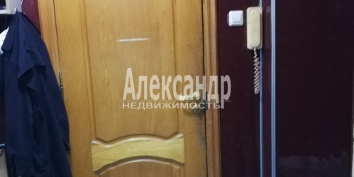 3-комн квартира Школьная ул. ,  д. 128,  к. 1