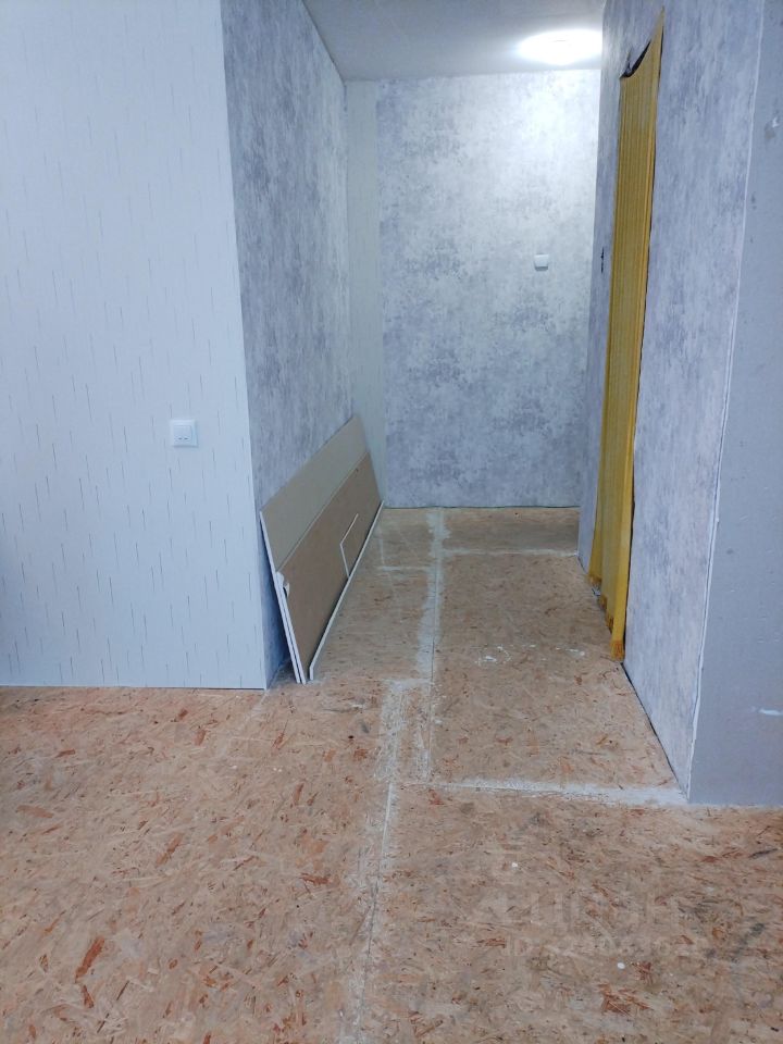 Продажа 1-комн квартиры на вторичном рынке пос. Парголово, улица Первого Мая, 81