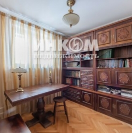 Продажа 3-комн квартиры на вторичном рынке Новгородская улица,  д. 34