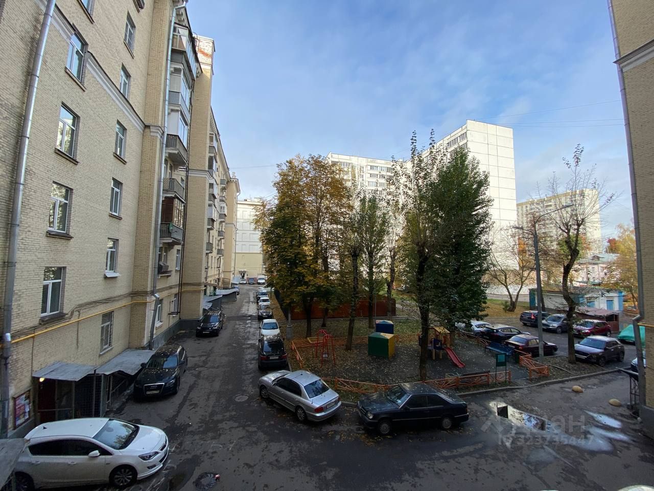 Продажа 2-комн квартиры на вторичном рынке Луховицкая улица, 1/55