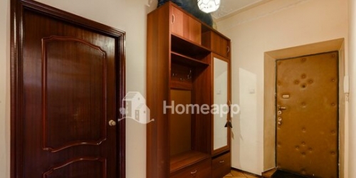 3-комн квартира улица Павла Корчагина,  д. 9