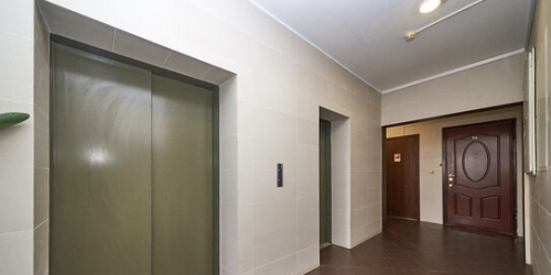4-комн квартира улица Короленко,  д. 8