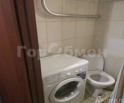 Продажа 1-комн квартиры на вторичном рынке Лобня, ул. Заречная,  д. 20