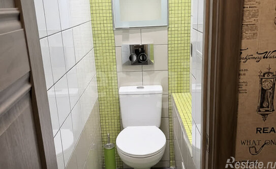 Продажа 2-комн квартиры на вторичном рынке Конобеево, улица Учхоз,  д. 9