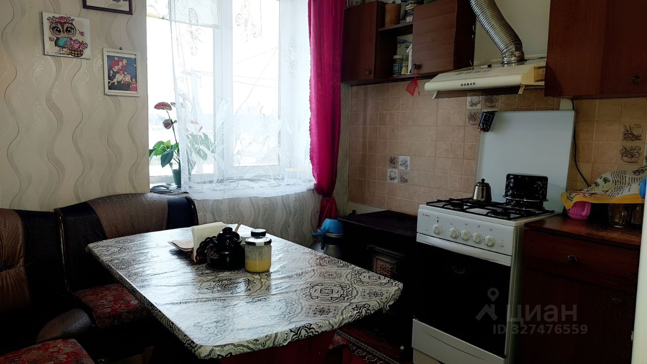 Продажа 2-комн квартиры на вторичном рынке Поселок Большое Поле, улица Терешковой, 2А