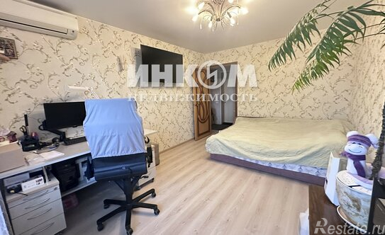 Продажа 3-комн квартиры на вторичном рынке улица Маршала Тухачевского,  д. 33