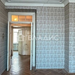 Продажа 3-комн квартиры на вторичном рынке ул Наличная,  д. 17