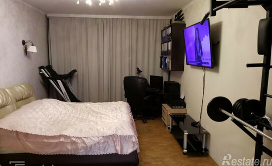 Продажа 2-комн квартиры на вторичном рынке улица Нахимова