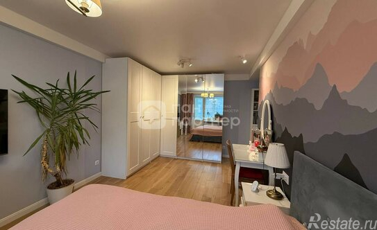 Продажа 3-комн квартиры на вторичном рынке Луначарского пр-кт,  д. 70,  к. 1