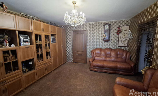 Продажа 3-комн квартиры на вторичном рынке улица Чудновского,  д. 8 к2