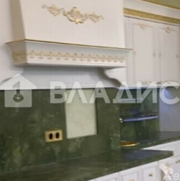 Продажа 3-комн квартиры на вторичном рынке Леонтьевский пер,  д. 11