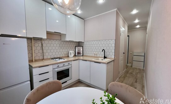 Продажа 1-комн квартиры на вторичном рынке ул Туристская,  д. 10