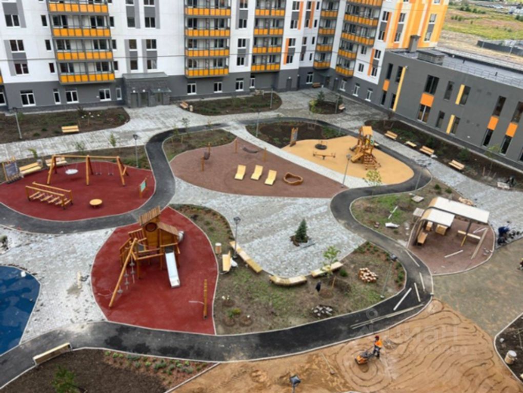 Продажа 1-комн квартиры на вторичном рынке Новоселье городской поселок, улица Петропавловская, 13