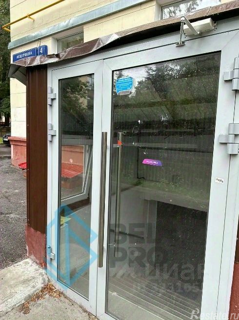 Продажа торгового помещения улица Мещерякова,  д. 4 к1