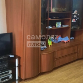 Продажа 3-комн квартиры на вторичном рынке Красный Посёлок, улица Фадеева,  д. 19