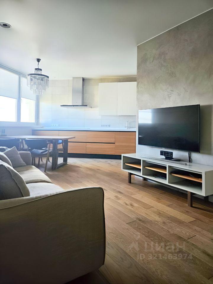 Продажа 2-комн квартиры на вторичном рынке бульвар Яна Райниса, 31