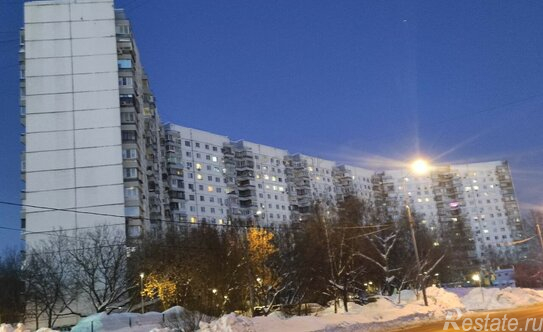 Продажа 2-комн квартиры на вторичном рынке улица Маршала Катукова,  д. 3 к1